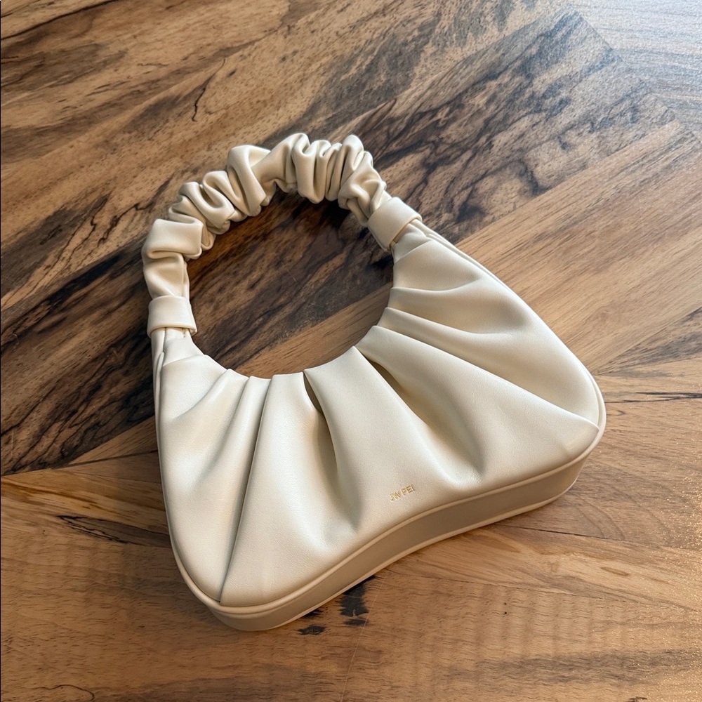 JW PEI Bag